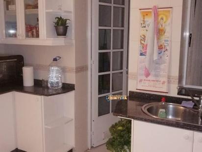 Kitchen of Flat for sale in Vigo 