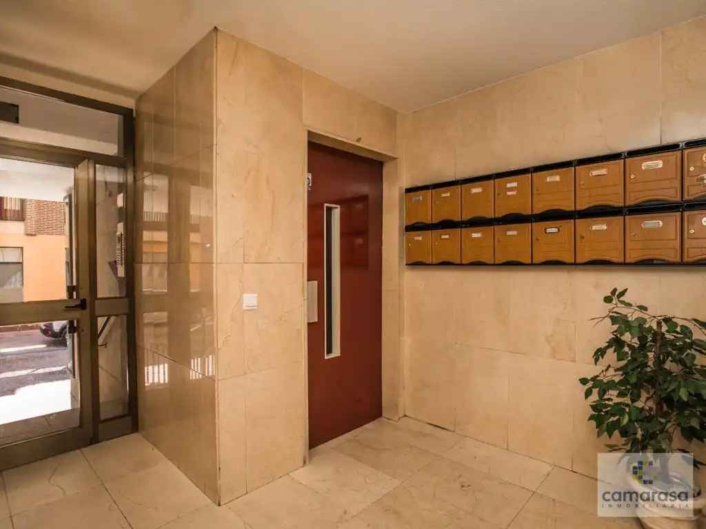 Flat for sale in Ávila