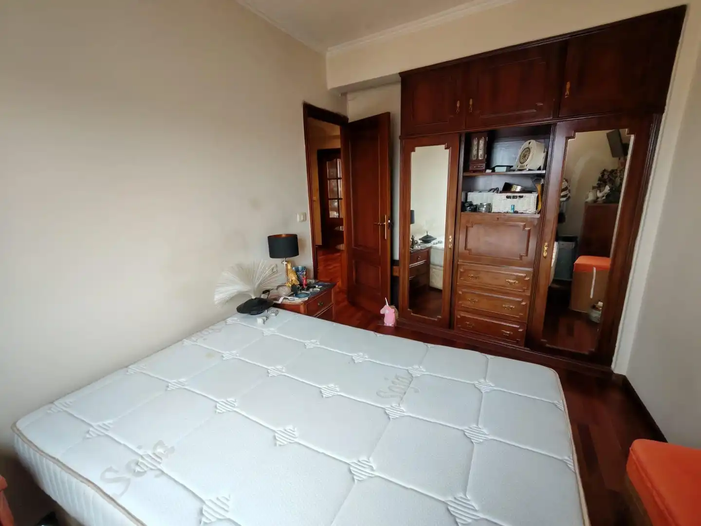Bedroom of Apartments for sale in Vigo 