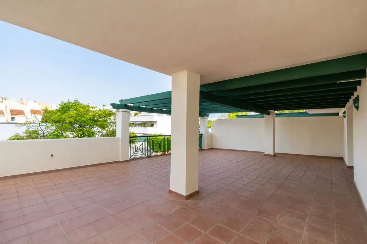 Terraza de Local en venta en Marbella
