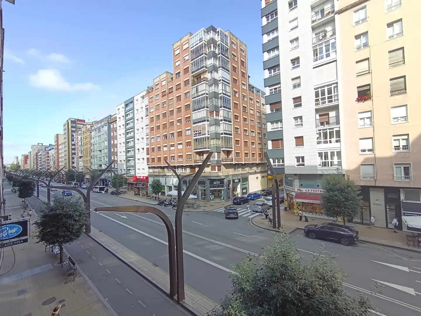 Flat for rent in Gijón - Avda. Constitución, Barrio del Centro