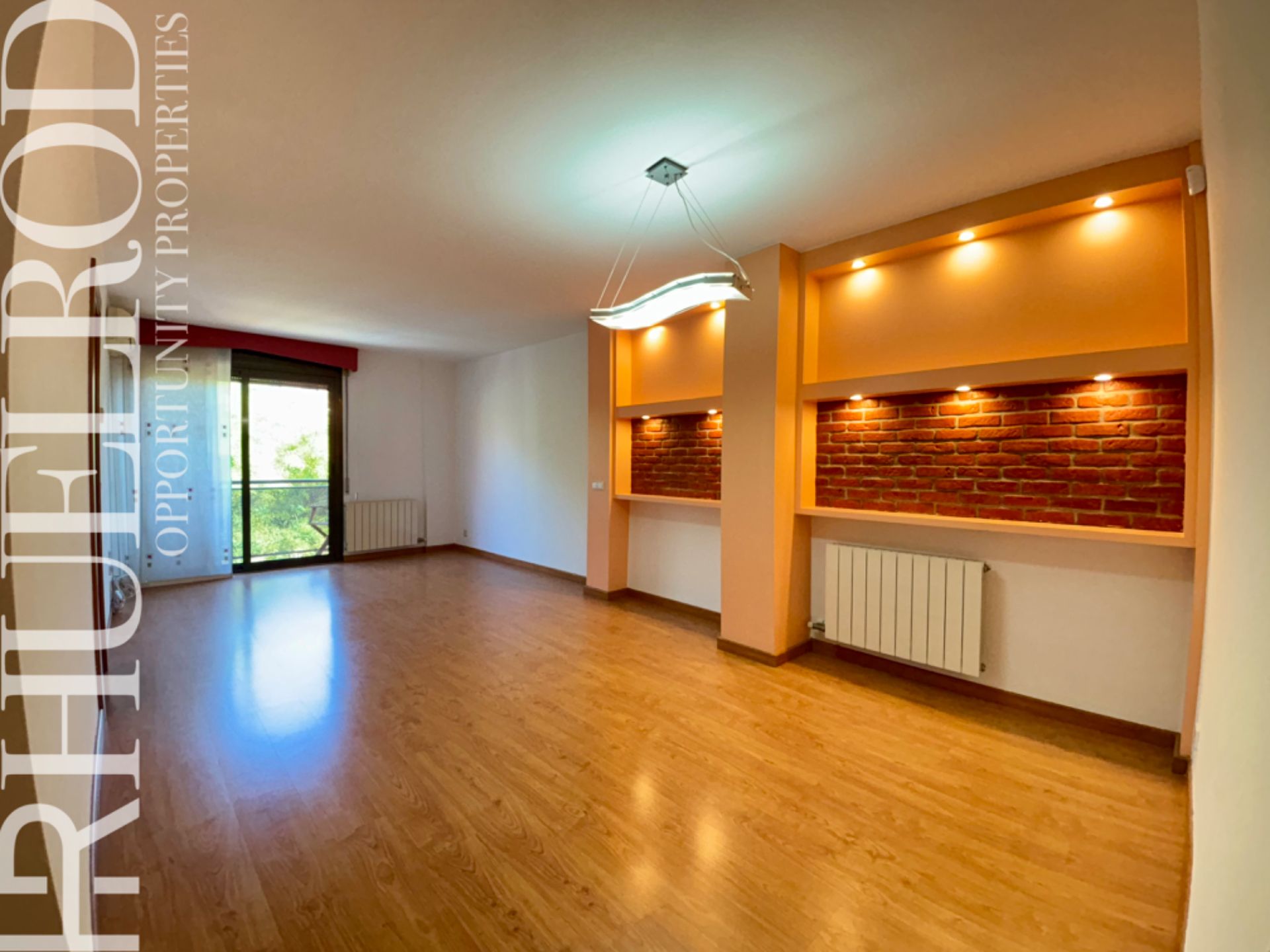 Sala d'estar de Pis en venda en Mataró amb Aire condicionat, Calefacció i Parquet