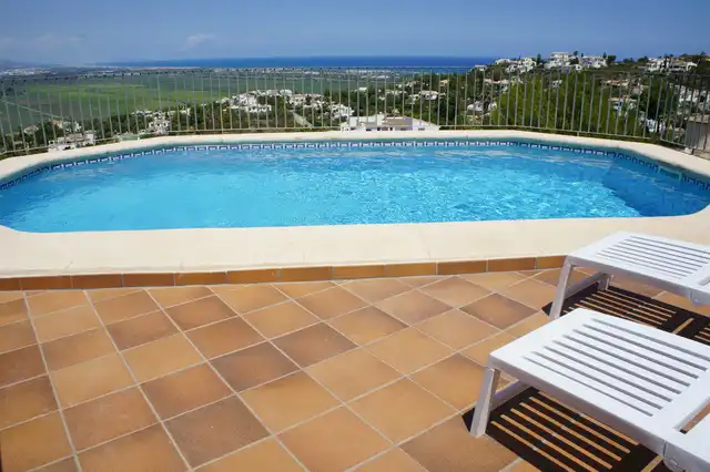 Piscina de Casa o chalet en venta en El Ràfol d'Almúnia con Calefacción, Jardín privado y Terraza