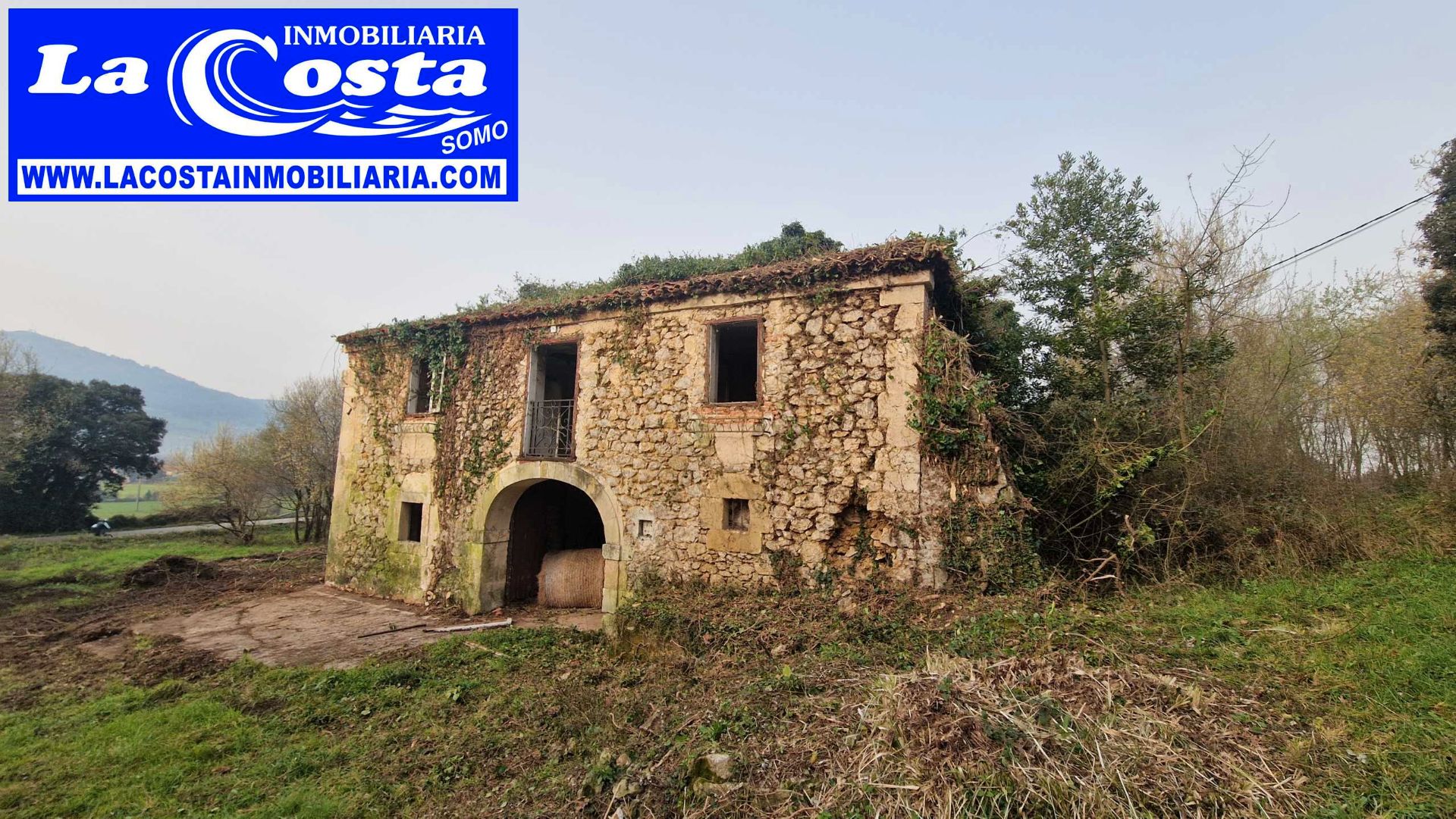 Exterior view of Country homes for sale in Marina de Cudeyo  with Private garden