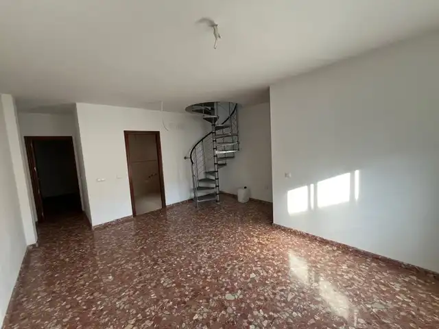 Dúplex en venta en Villafranca de Córdoba con Piscina