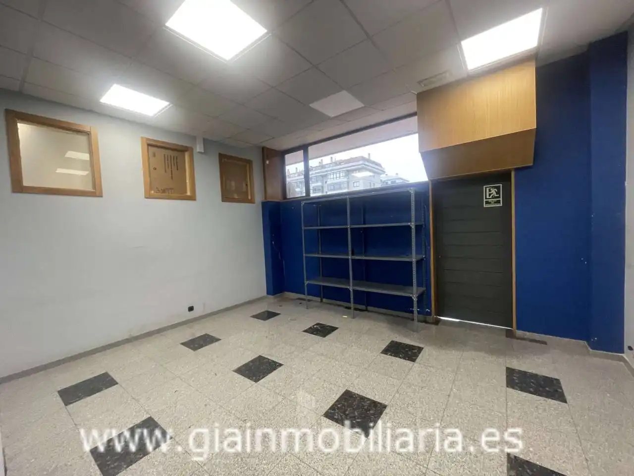 Local comercial en venta en Calle Paz Varela, imagen 4