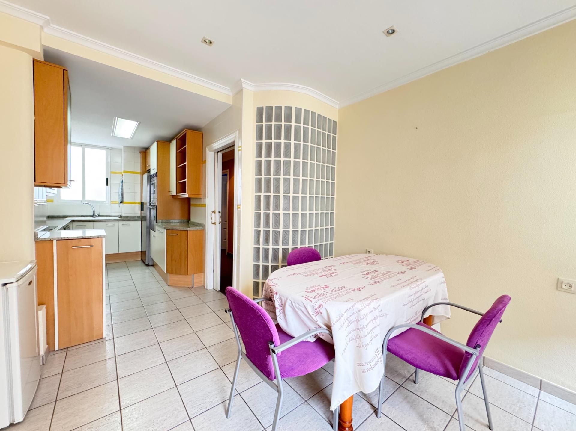 Wohnung zum verkauf in Calle Dahellos, Plaza de Toros - Avenida Chapí - Trinquete  , Elda