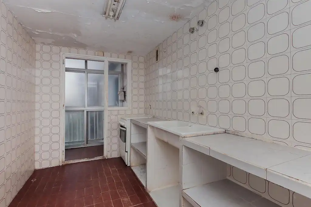 Flat with lift for sale in C/ Riu Llobregat, imagen 7