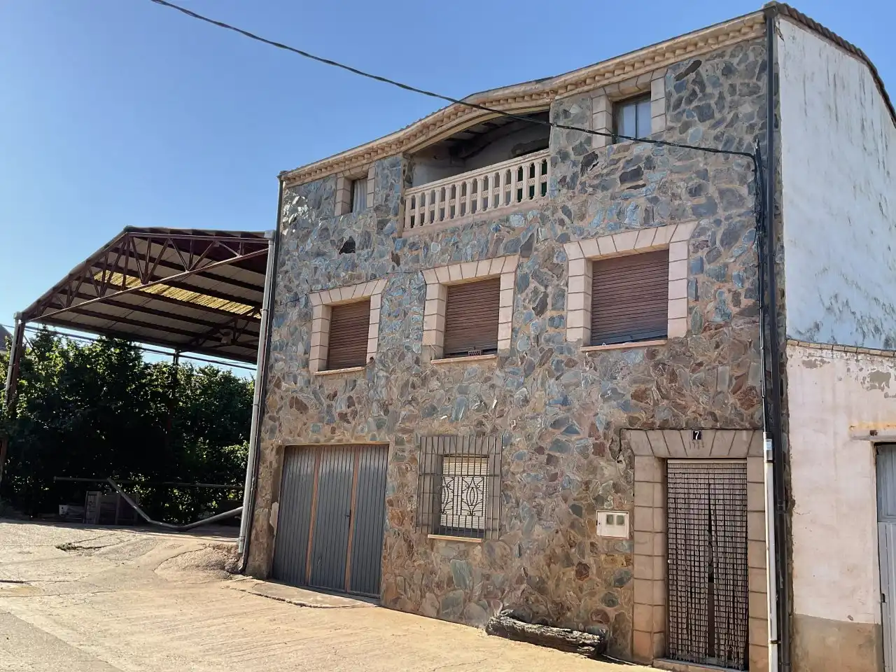 Vista exterior de Casa o chalet en venta en Villar de Torre con Calefacción y Amueblado