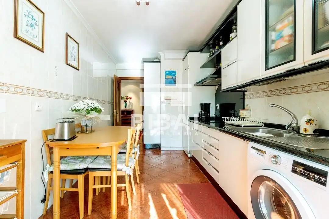 Küche von Wohnung zum Verkauf in Arrasate / Mondragón mit Heizung, Terrasse und Balkon