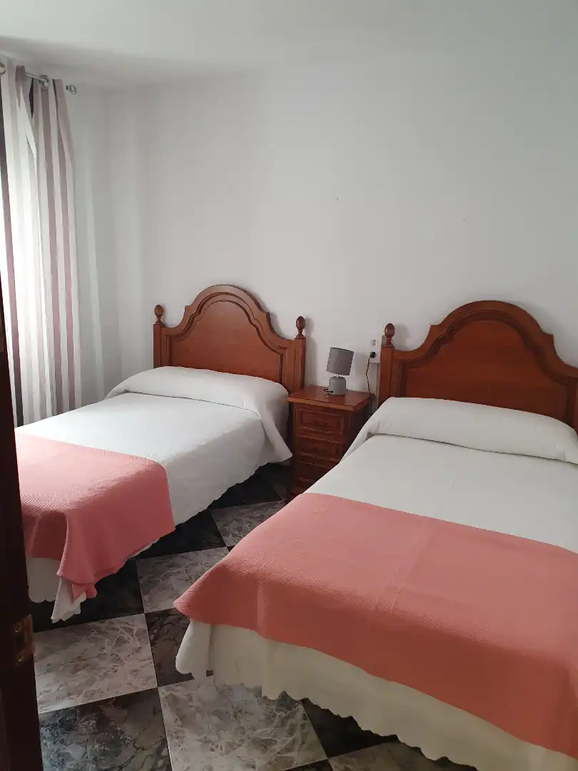 Piso con terraza en venta en Calle Medina Sidonia, imagen 10