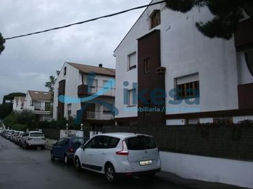 Maison mitoyenne avec piscine à vendre à Zona alta