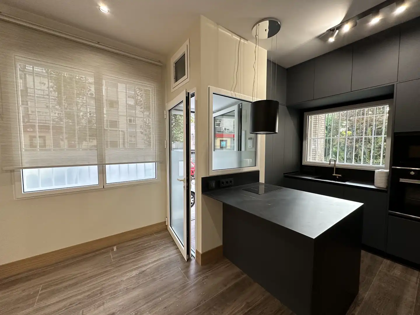 Apartament de lloguer a Calle del Doctor Blanco Soler, Las Águilas