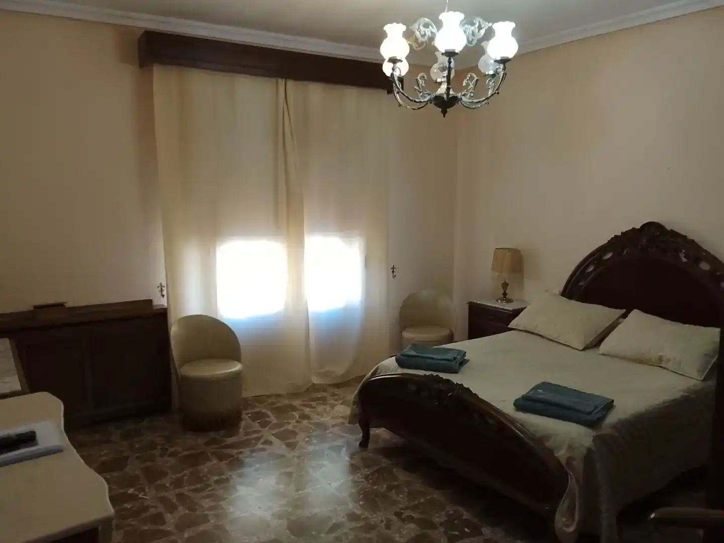 Dormitori de Casa adosada de lloguer en Almagro amb Aire condicionat, Traster i Moblat