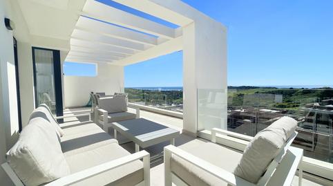 Foto 2 de Ático en venta en Del Arte, Estepona Golf, Estepona