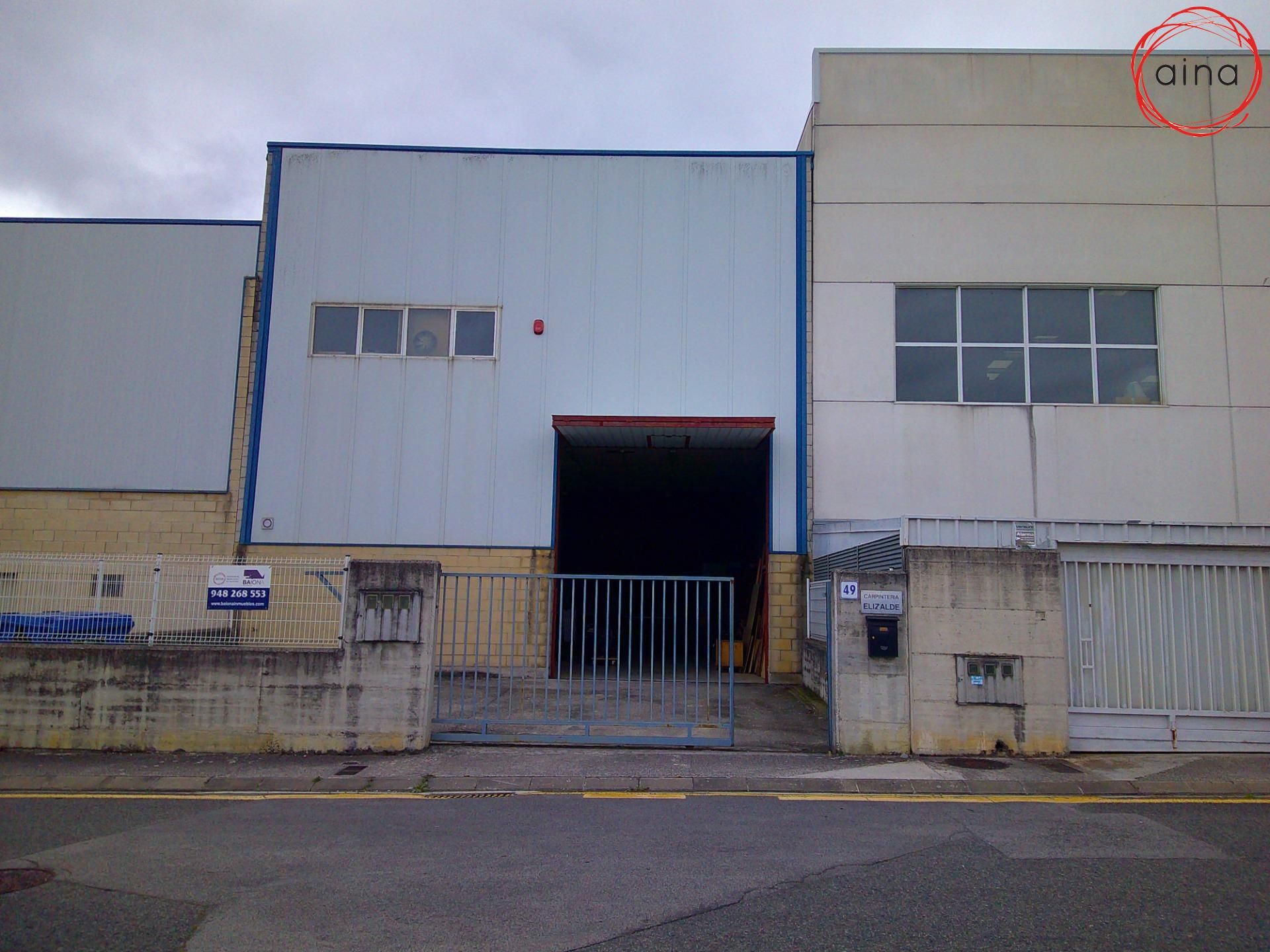 Nau industrial en venda a Huarte / Uharte