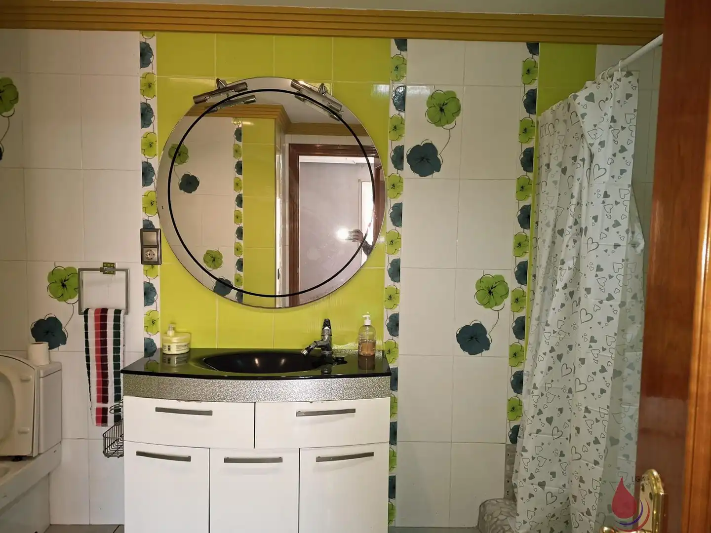 Bathroom of Attic for sale in El Vendrell  with Air Conditioner, Heating and Terrace