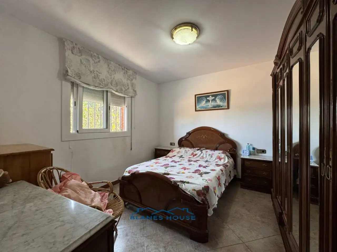 Casa amb piscina en venda a Avenida Argimont 0, imagen 9