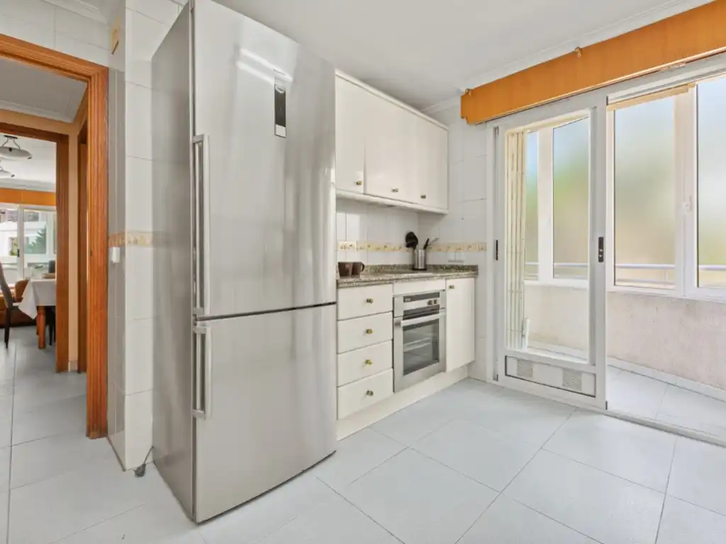 Kitchen of Apartments for sale in Playa Muchavista