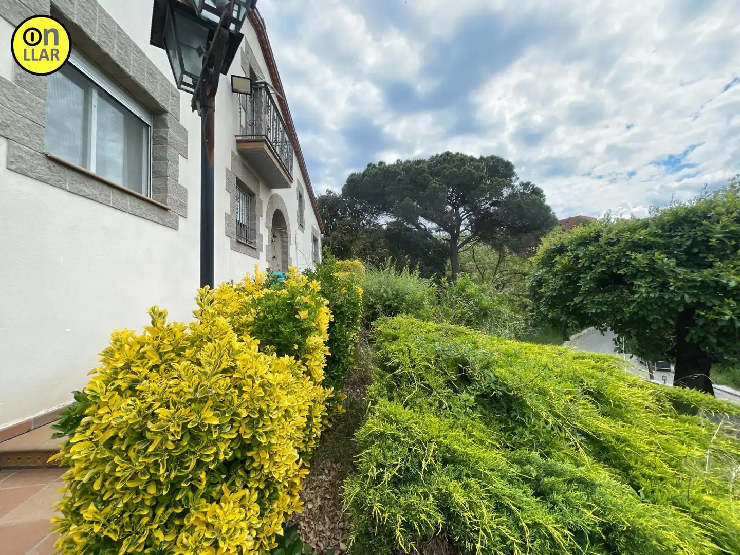 Vista exterior de Casa o chalet en venta en L'Ametlla del Vallès con Calefacción, Jardín privado y Terraza