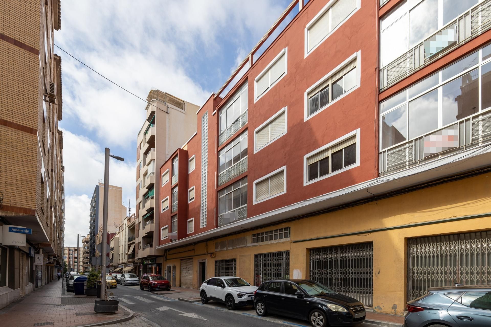 Vista exterior de Pis en venda en Motril amb Balcó