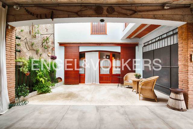 Casa-chalet en Venta en Carrer Comtes d'Empúries en Castelló d'Empúries