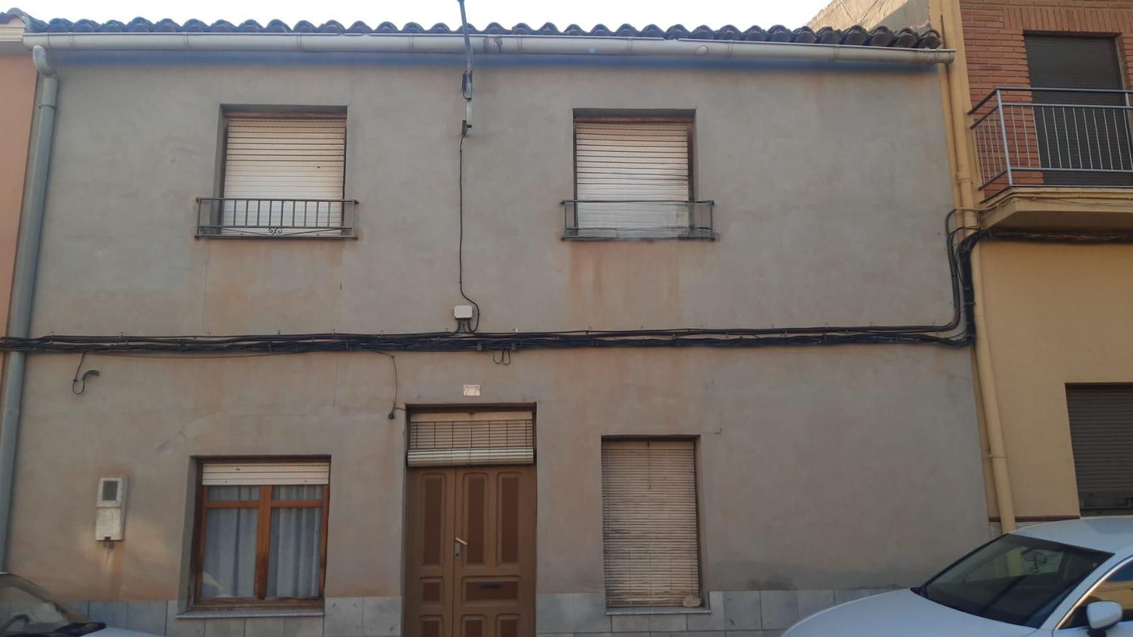 Exterior view of Single-family semi-detached for sale in Montealegre del Castillo  with Storage room