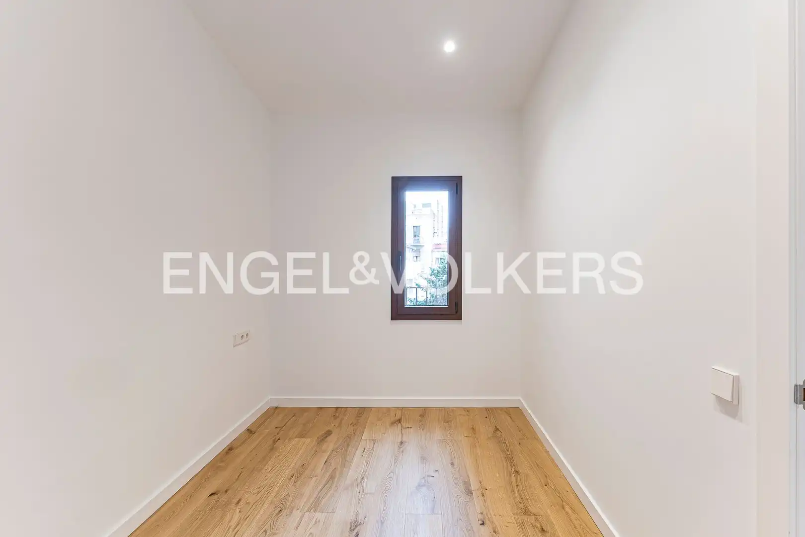 Flat for sale in Barcelona  with Heating and Balcony