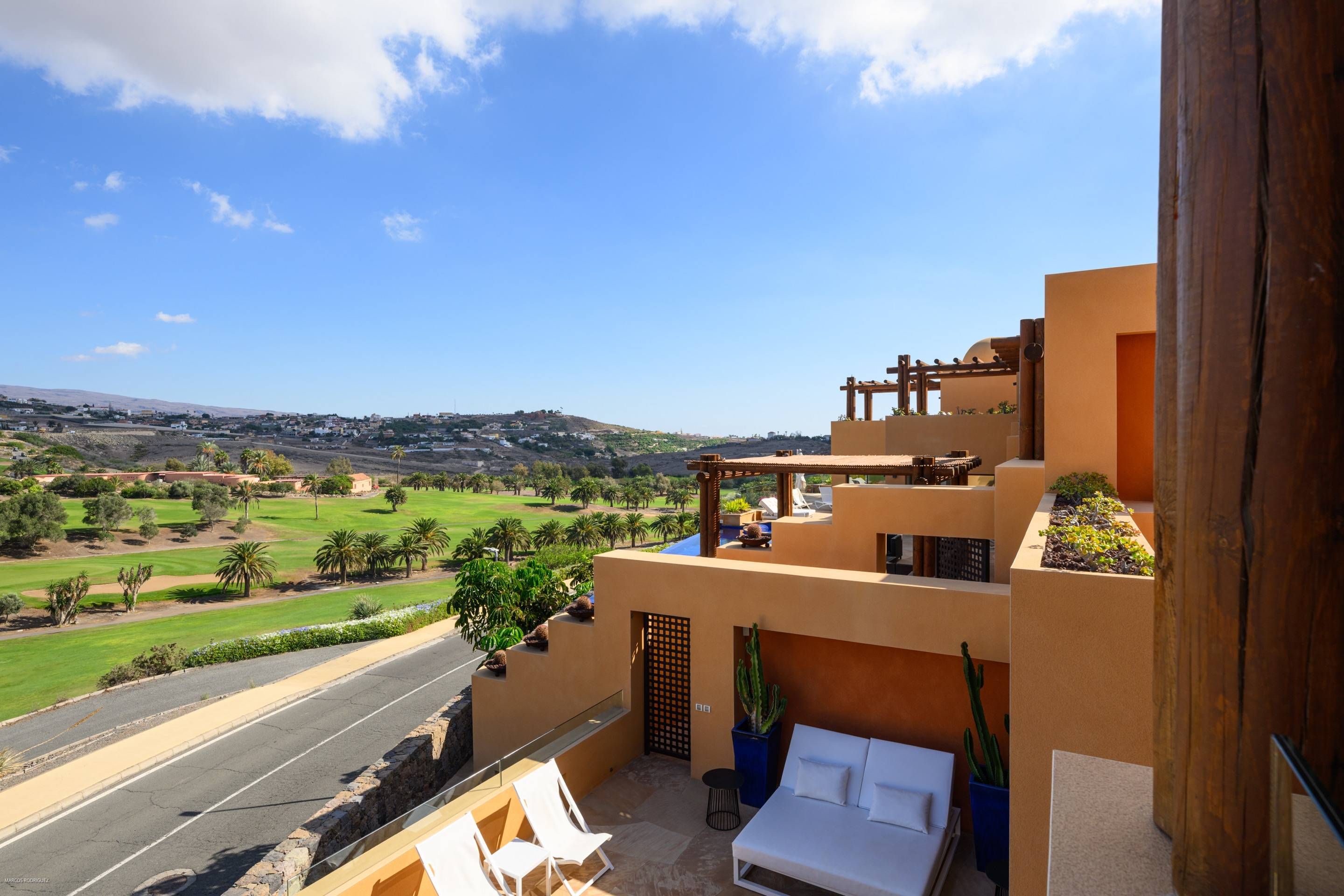 Terrace of House or chalet for sale in San Bartolomé de Tirajana  with Air Conditioner, Heating and Private garden