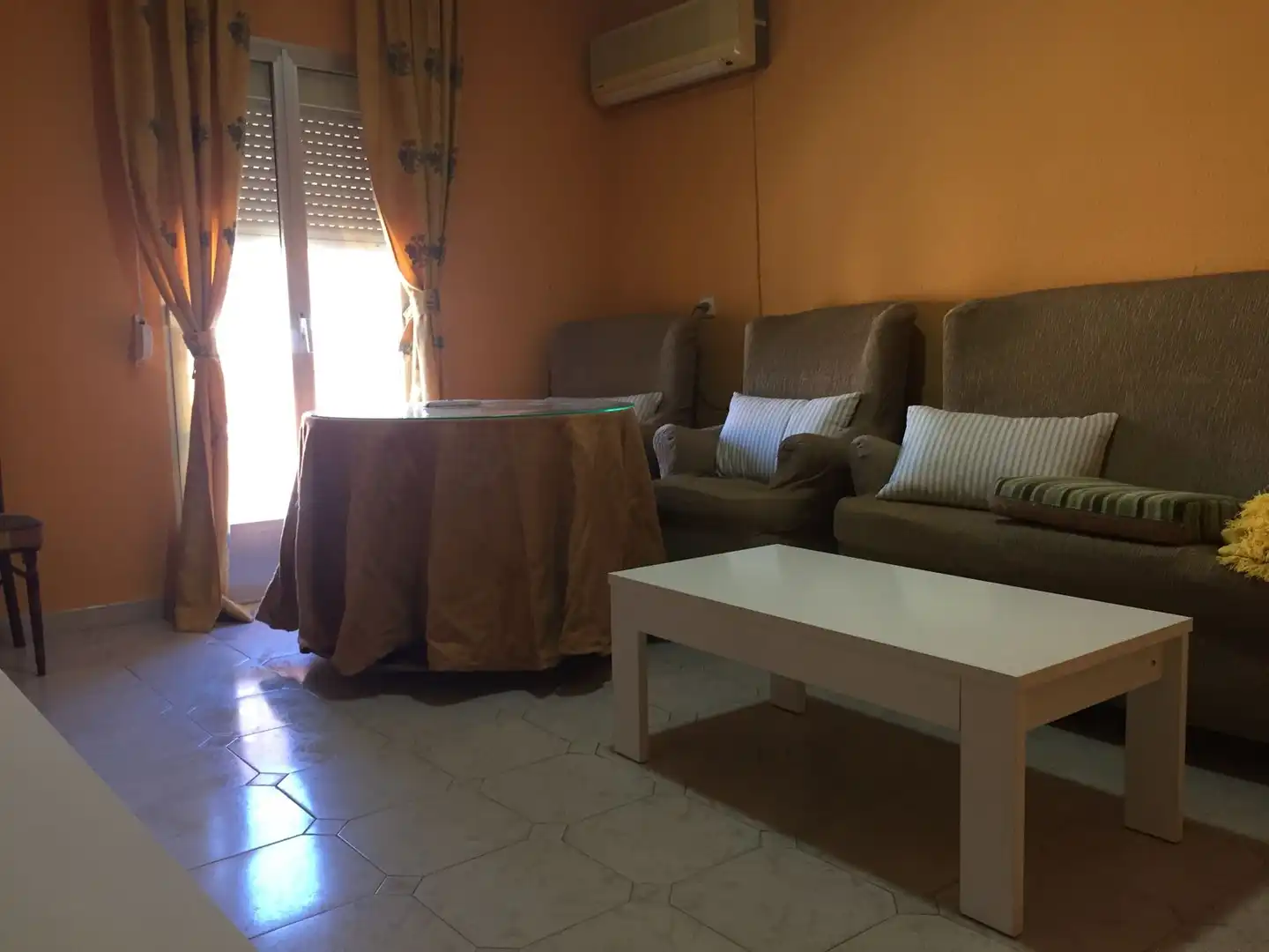 Flat with terrace to rent in Calle Lezcano, imagen 5