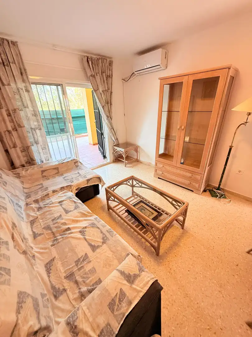 Bedroom of Flat for sale in Pizarra  with Air Conditioner, Terrace and Storage room