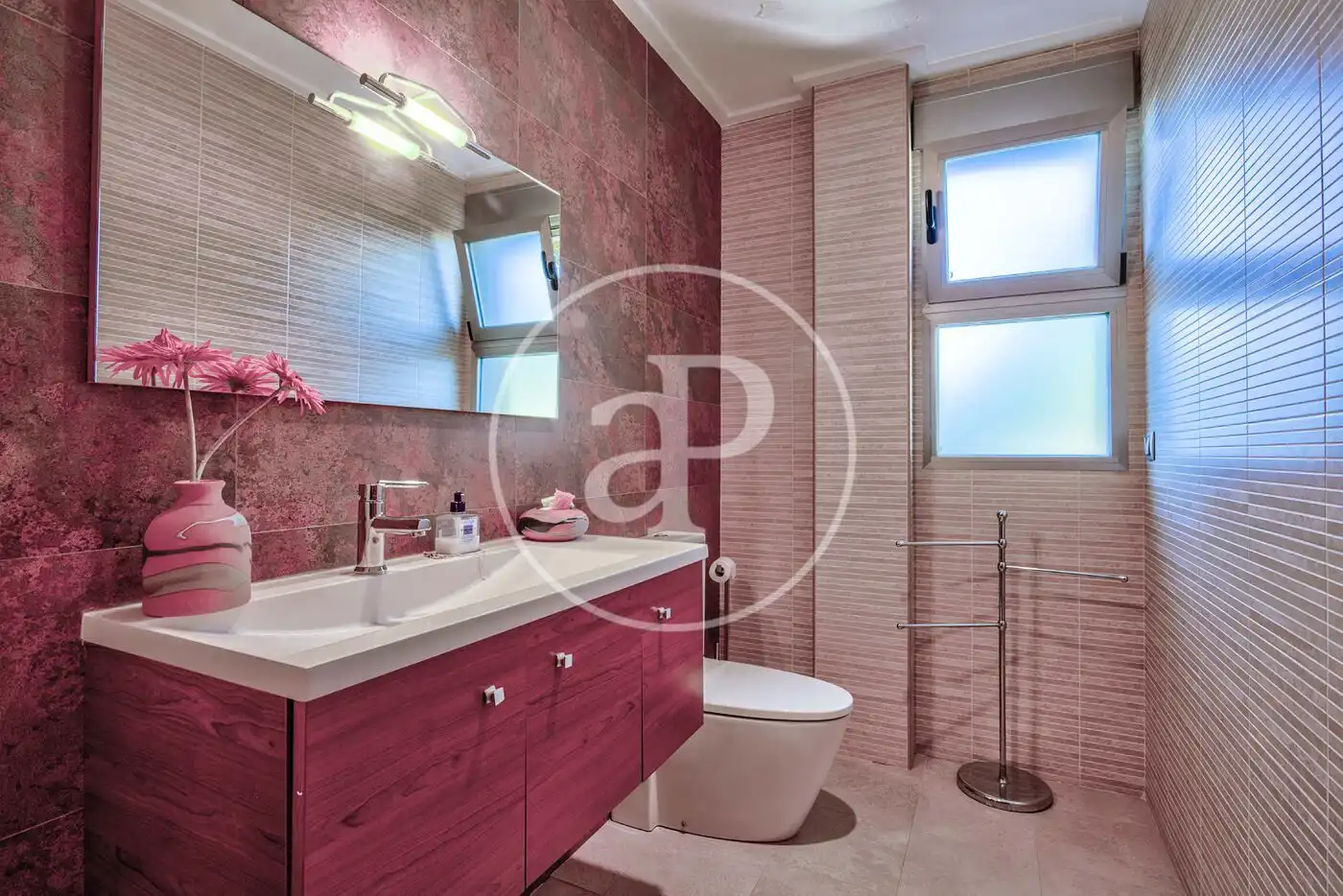 Baño de Casa o chalet en venta en L'Alcúdia con Aire acondicionado, Calefacción y Jardín privado