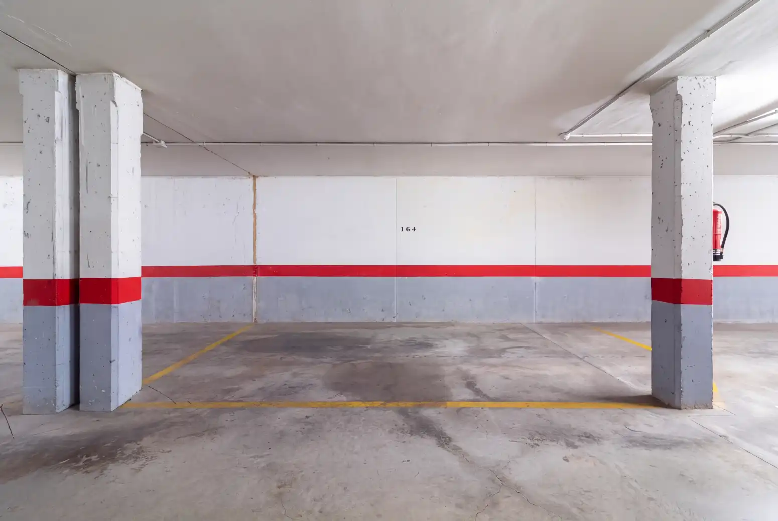 Parkplatz von Wohnung zur Miete in Sagunto / Sagunt mit Klimaanlage, Heizung und Möbliert