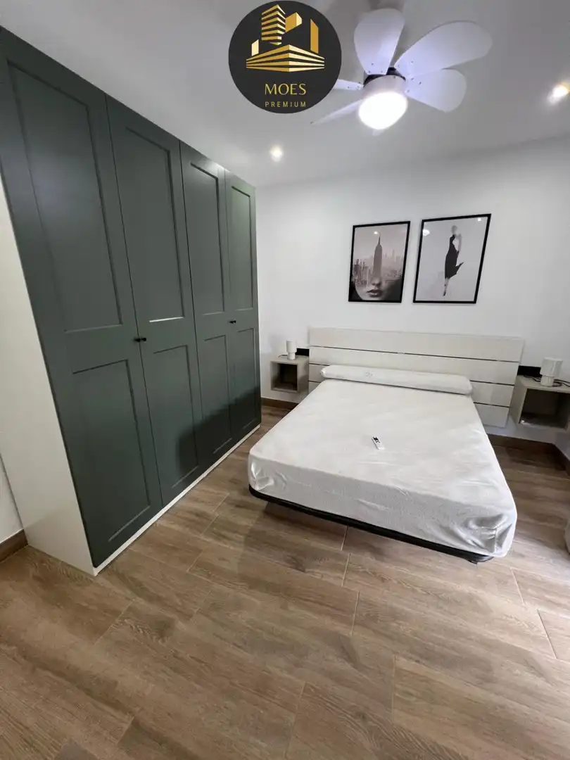 Habitación de Piso en venta en Jaén con Balcón