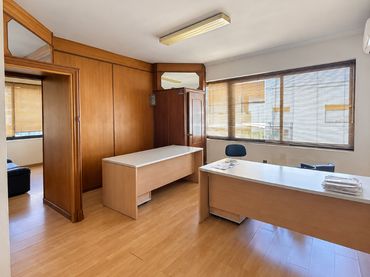Local comercial de lloguer a Centro