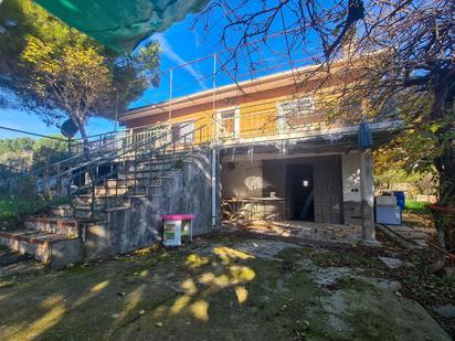 Vista exterior de Casa o xalet en venda en Serracines amb Jardí privat, Terrassa i Piscina comunitària