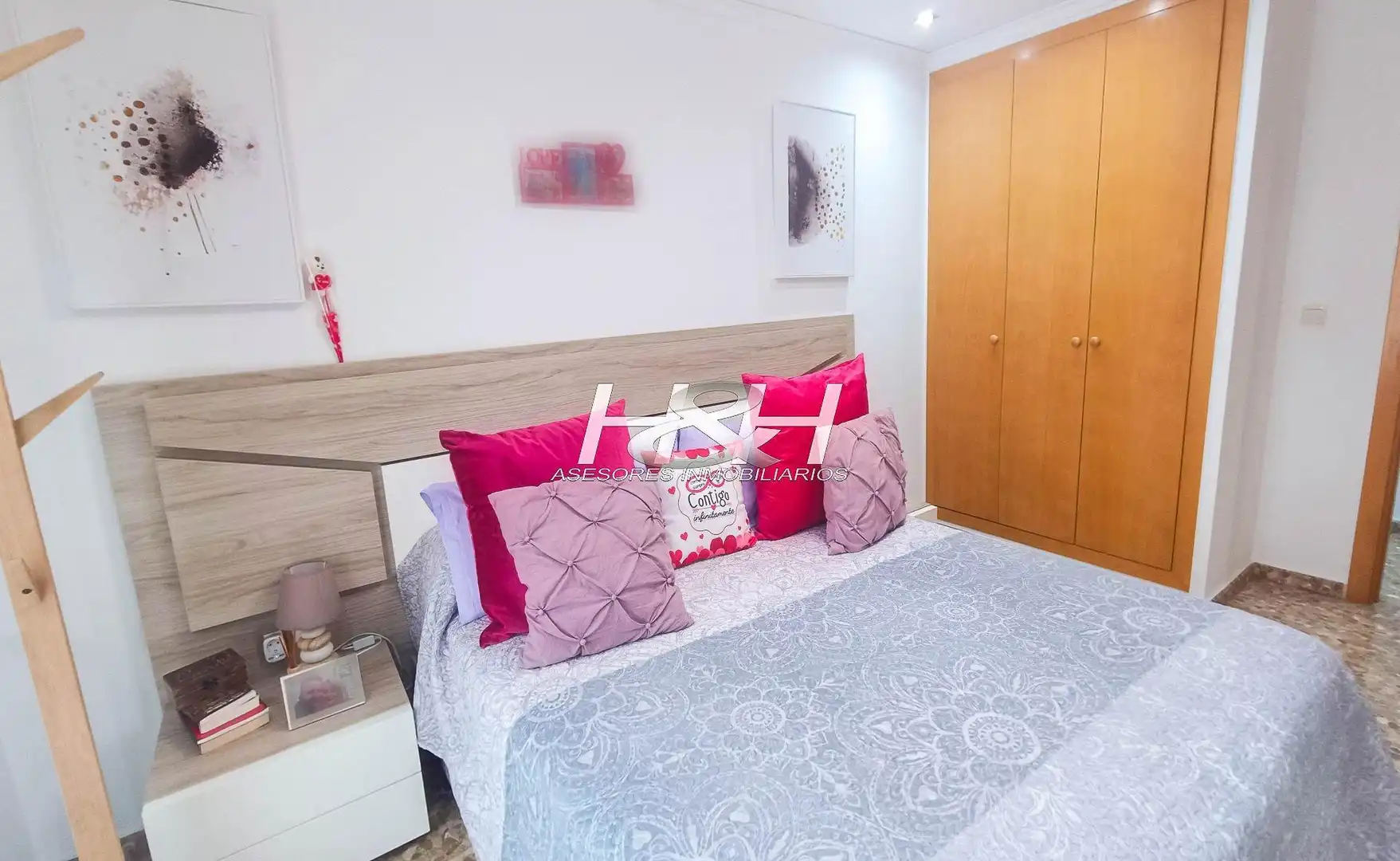 Habitación de Piso en venta en Valencia con Trastero y Balcón