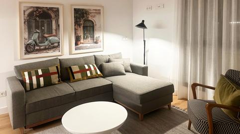 Foto 3 de Pis de lloguer a Calle de la Infanta Mercedes, Castillejos - Cuzco, Madrid