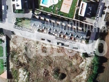 Terreny residencial en venda a Calle Domingo de Mayo 4
