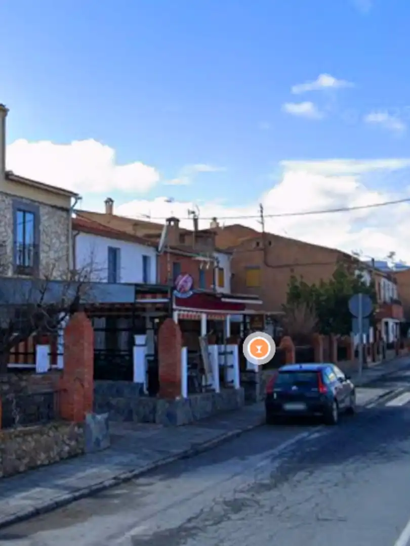 Vista exterior de Local de alquiler en Alquife