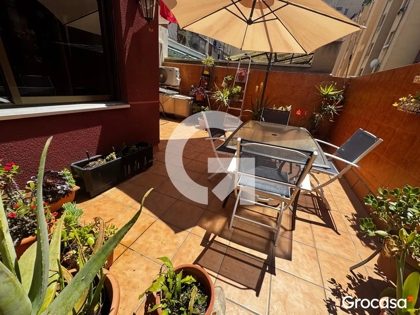 Terraza de Piso en venta en L'Hospitalet de Llobregat con Aire acondicionado, Calefacción y Terraza