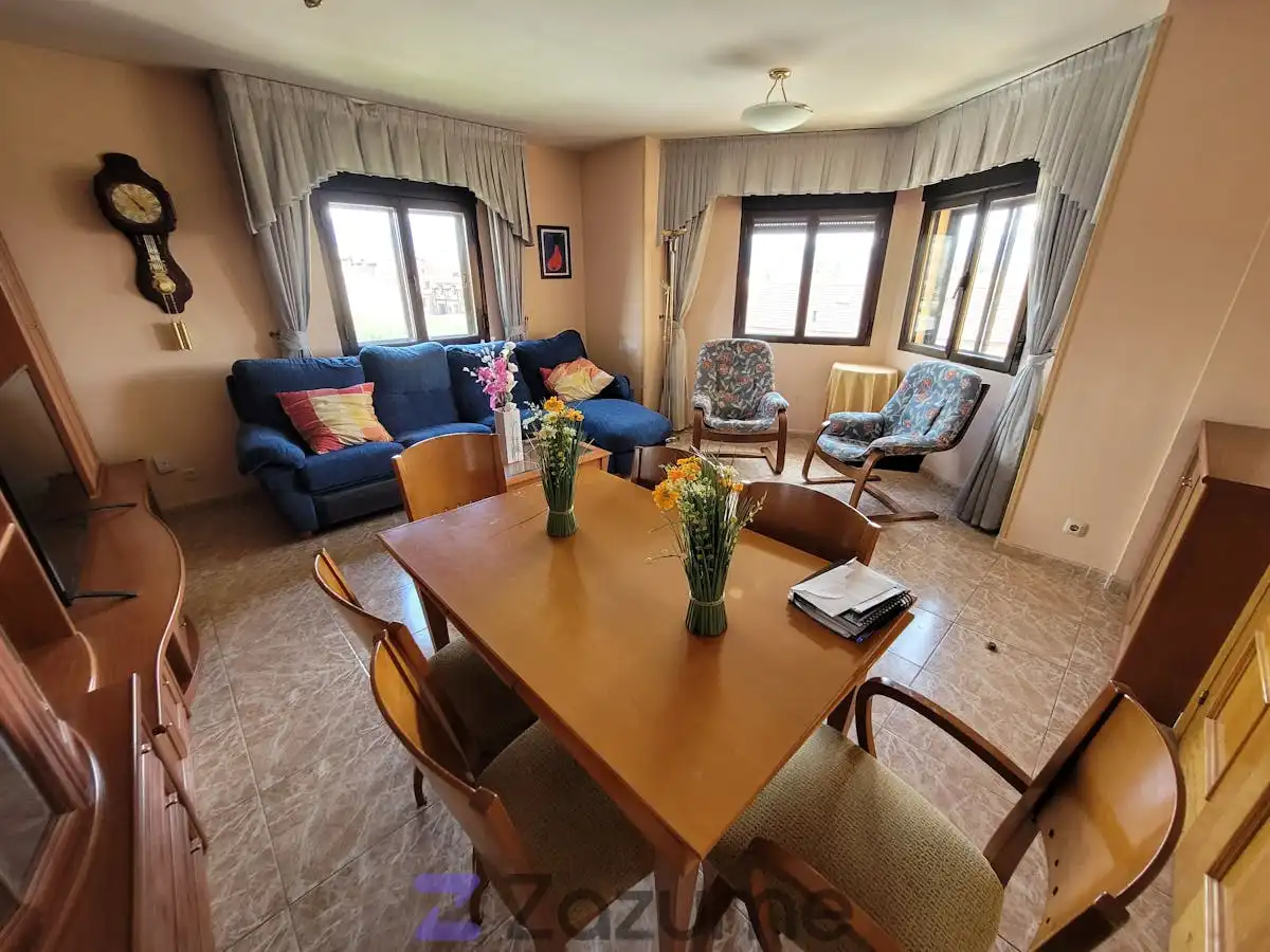 Wohnzimmer von Wohnung zur Miete in San Cristóbal de Segovia mit Heizung, Möbliert und Ofen