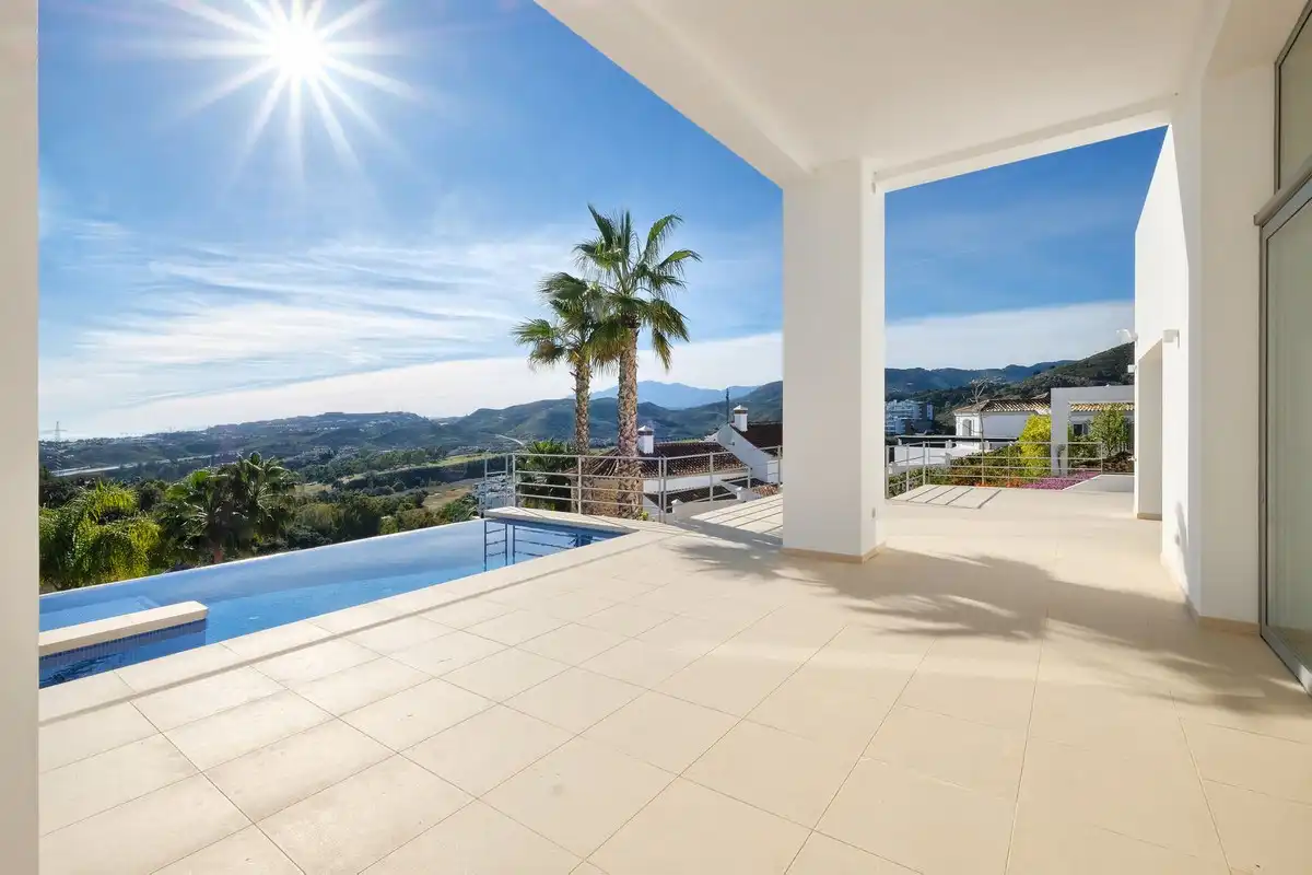 Terraza de Casa o chalet en venta en Benahavís con Jardín privado
