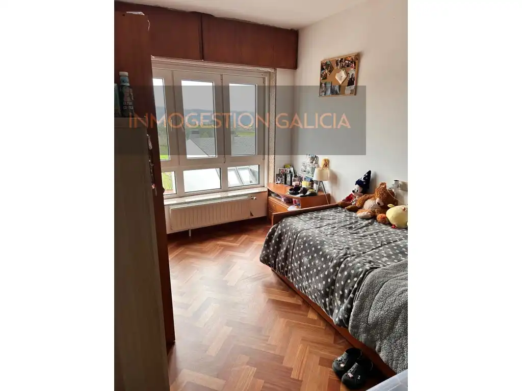 Flat with lift to rent in Avenida Meson, imagen 2