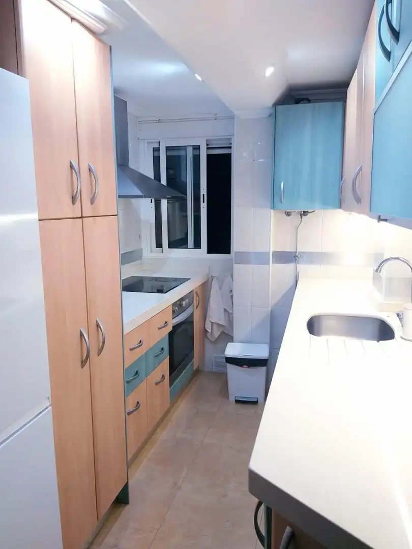 Kitchen of Flat for rent in Sevilla  with Air Conditioner and Furnished