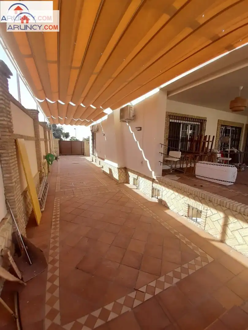 Casa o xalet de lloguer a Cerros de Montequinto