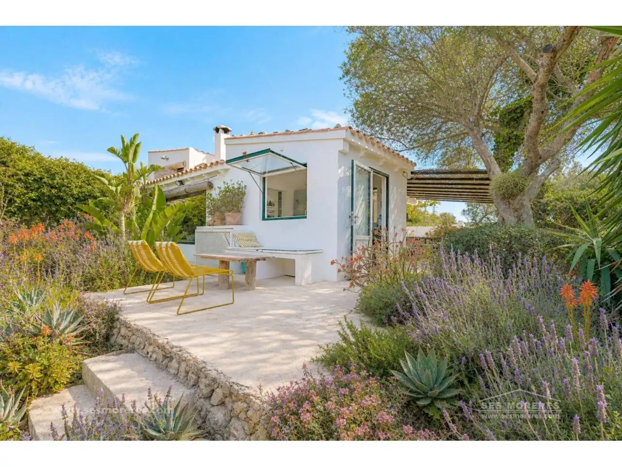 Country homes for sale in Alaior poble