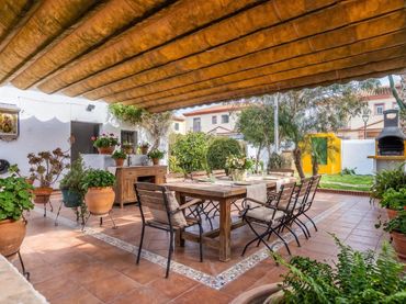 Detached house with garden for sale in Calle VIRGEN DE BELEN