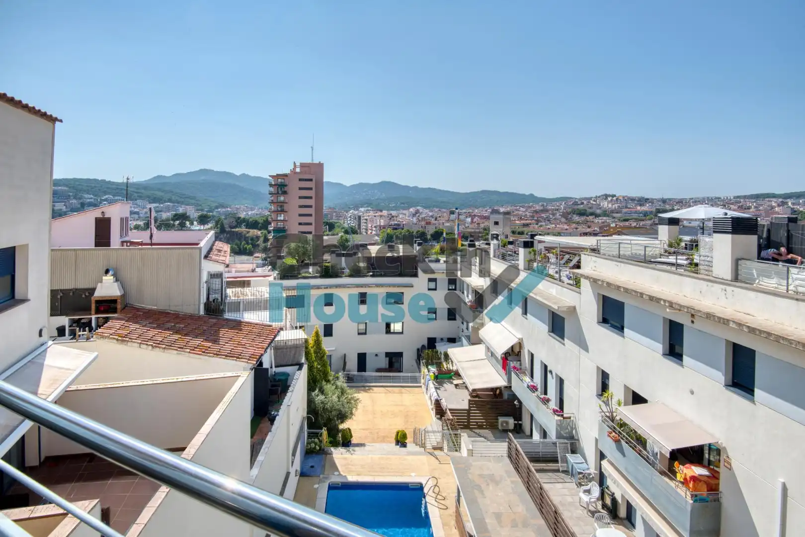 Piscina de Dúplex en venta en Sant Feliu de Guíxols con Aire acondicionado, Calefacción y Terraza