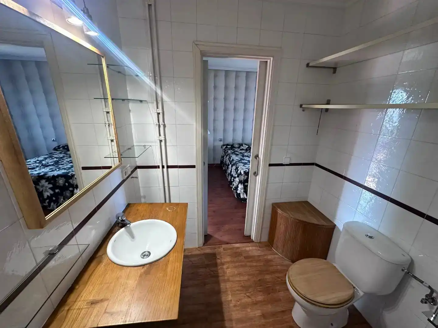 Bany de Apartament en venda en Vigo  amb Jardí privat, Parquet i Traster